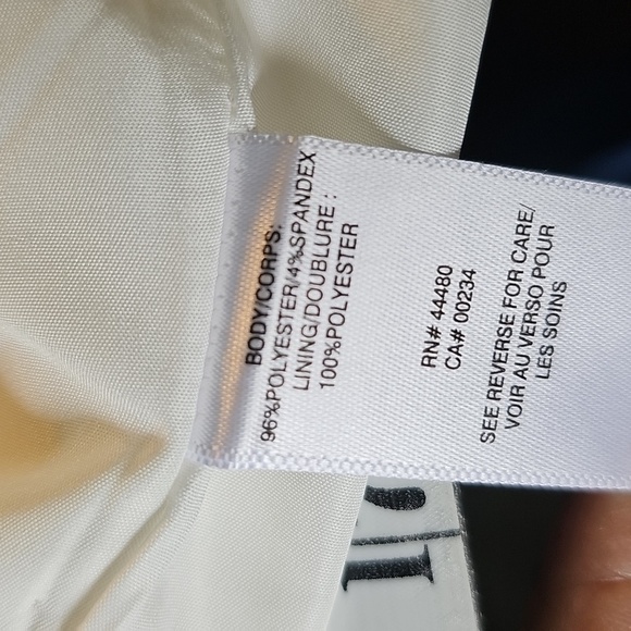 Material Girl White Sleeveless Vest with Black Accents. Size Small. NWT - Picture 10 of 14